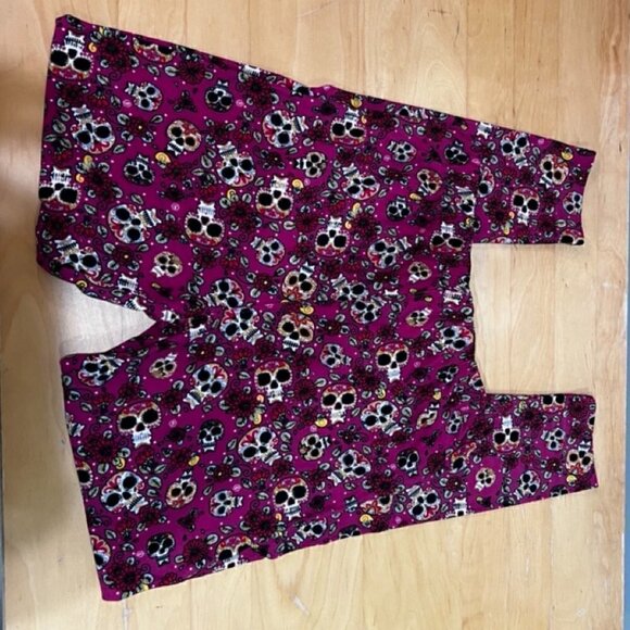 Women's AGNES & DORA Dia De Los Muertos Print Leggings Fits Size 4-10 - Picture 1 of 5